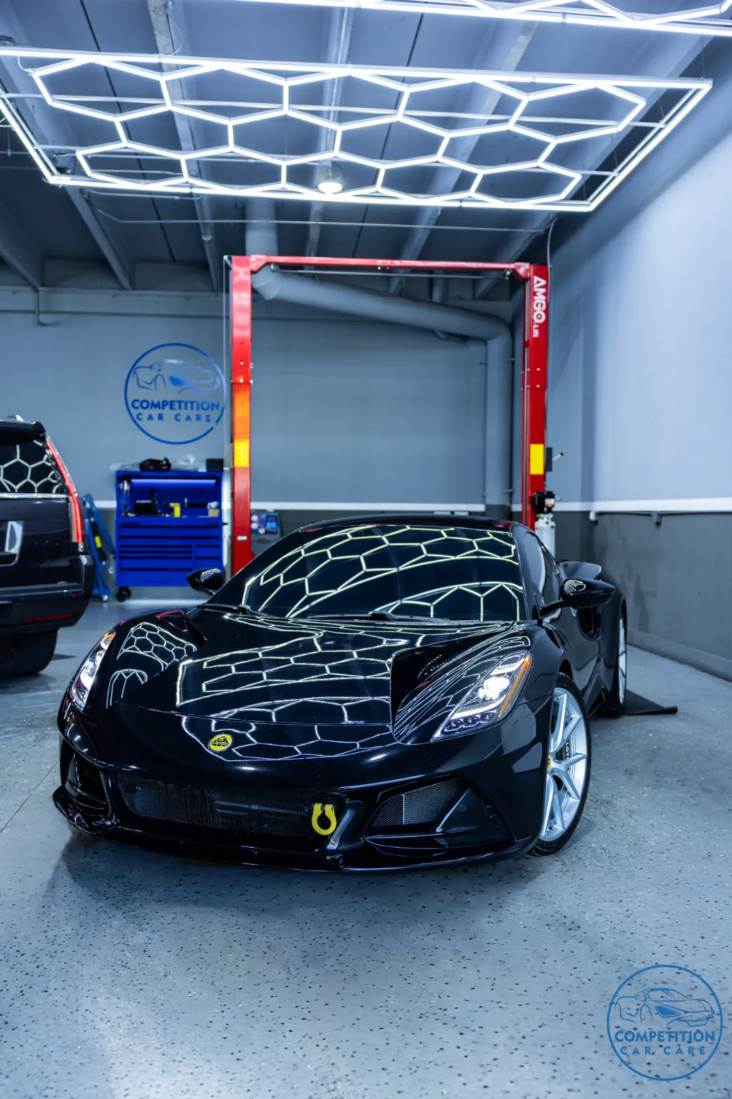 Lotus Emira — break-in service